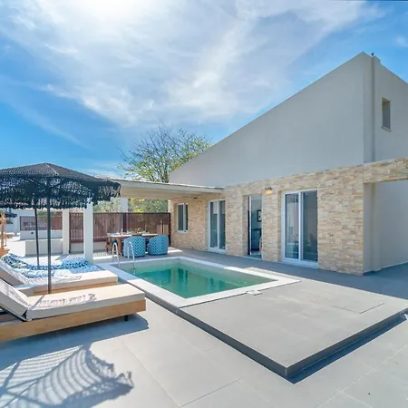 Utopia Eco Retreat *