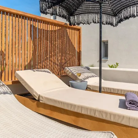 Villa Utopia Eco Retreat *